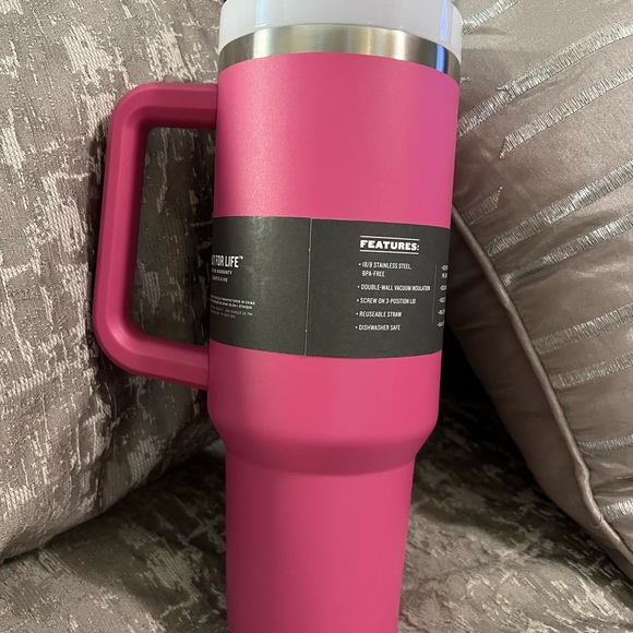 BNWT Azalea 40 OZ Stanley Cup. - Picture 2 of 3